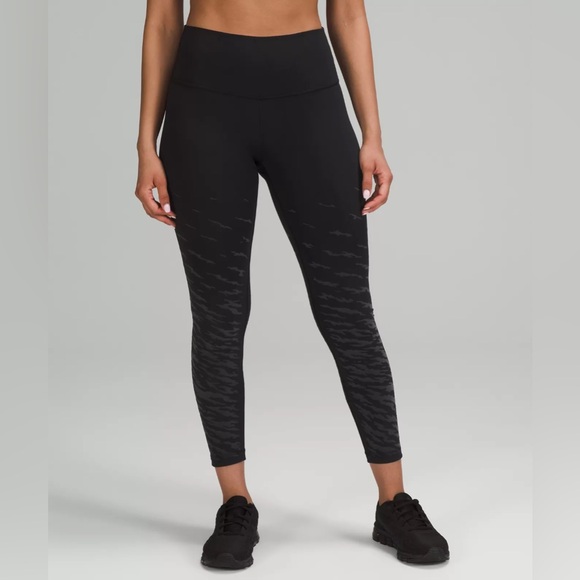 Lululemon 🍋 Lunar new year Wunder Under High rise 25’’ - Picture 1 of 4